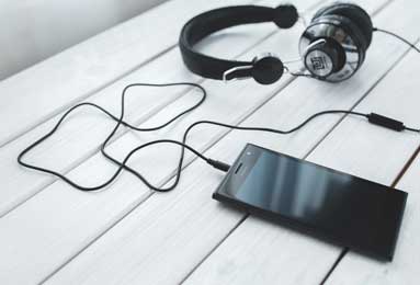 1500万巨亏！彻底崩盘，曼联中场水货难逃清洗？